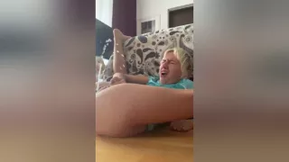 White Milf Squirts On Her Face