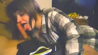 Momma Sucks A Good Dick