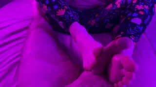 Phone Recorded Homemade Footjob Cum On Feet Long Video Matilda Sences