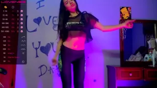 Beautiful Webcamer Girl Shows You What Her Butt Looks Like In Tight Elastic Pants