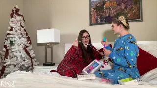 Amateur Bbw Lesbians With Sex