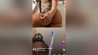 Pussy On Ig Live