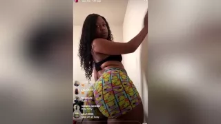 Juicy Booty Twerk & Tease