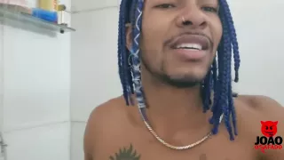 Minha Amiga Acordou Com A Pica Grande Na Buceta