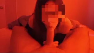 Sexy Y Pequena Madrastra Caliente Entra Al Cuarto De Su Hijastro Y Se Lo Folla Por Primera Vez