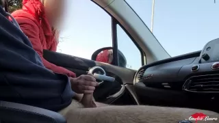 Dick Flash. Mi Sego Il Cazzo In Parcheggio Pubblico E Una Ragazza Che Passa Mi Fa Sborrare