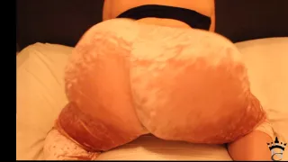 Pink Velvet Booty Wobbling - Sex Movies Featuring Natasha Crown