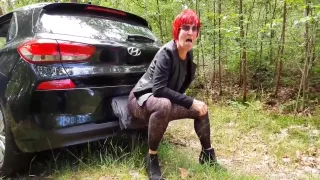 Horny Milf Fucks The Towbar & Gives A Blowjob At The Same Time!!