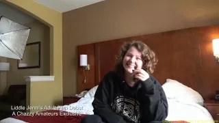 Der Director's Cut des Adult Film Debüts von Liddle Jenni - Chazzy Amateurs