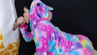 Davlus Ot Glubokoi Glotki, Ved Ego Chlen Ogromni