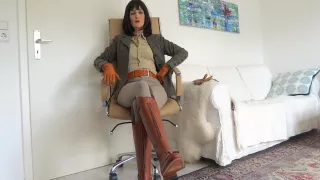 Nipple Play And Cum On Boots With Lady Victoria