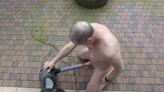 Exhibitionist Outdoor Staubsauger Saugen Bondage Sexshow