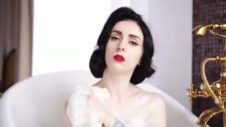 Sexy Brunette Takes A Bubble Bath