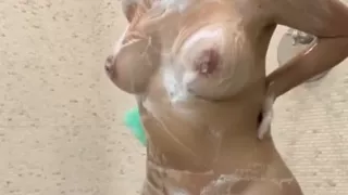 Shower Nude And Teasing Porn Video Leaked