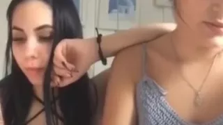 Amateursex, Brünette Frauen, Lesbensex, Shorts, Eng, Webcamsex