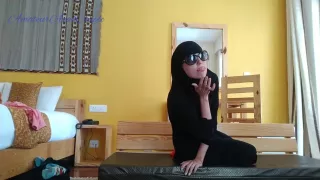 Cheating Arab Wife Loves Cum In Mouth From Stranger