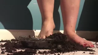 Sexy Girl With Lovely Feet Tramples Sploshes Her Cookies!