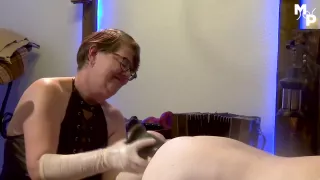 Femdom Fisting - Harter Dildofick Fur Den Mannerarsch