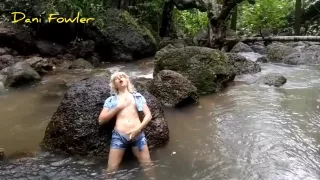 Angel Fowler Stripping And Fingering Her Pussy In Forest River Hd- 1080