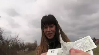 Mona Kim in russischen Milfs Creampie