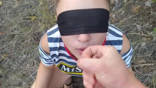 Prostitutka Otsosala V Lesu