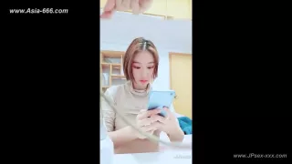 chinese teens live chat with mobile phone.548