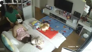 Hackers use the camera to remote monitoring of a lover's home ***