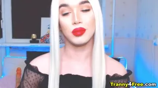 Teasing Naked Jerking Dominant Shemale