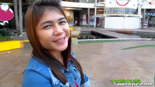 Thai Amateur Delight gefickt mit Gesichtsbehandlung