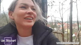 Ich Spiele Mit Meiner Pussy Im Wald