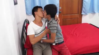 Asian Twinks - A Picture Perfect Bareback