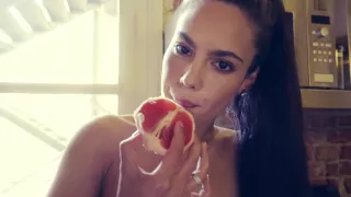 MetArt 15 Apolonia Starting The Day