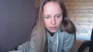 Hot Russian blonde show body on chaturbate