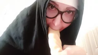 The Italian Nun Is Back To Enjoy With You With Savy Milf