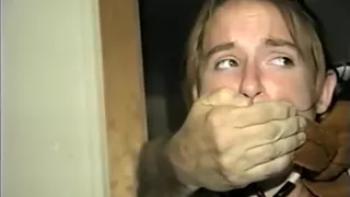 Amateur cutie hops to escape