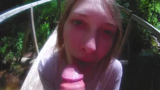 Blowjob for a Walk in the Park