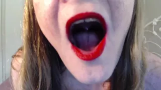 Horny Red Lips - TacAmateurs