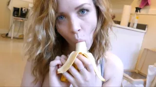 Slutty blonde MILF gets messy