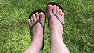 Bare Feet In Flip Flops - TacAmateurs