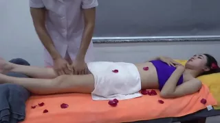 chinese girl 身材颜值超好的白富美妹子做精油按摩服务【同城真人1对1服务搜微sm2020k】