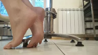 Seductive feet with long toes and natural nails - OlgaNovem