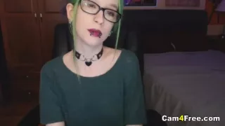 Goth Babe Gets naughty on Cam