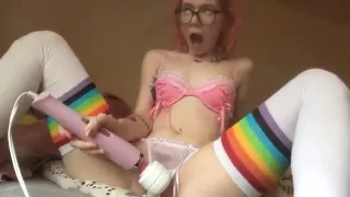Teen Spreads Her Hot Cunt After Close Up Toying Action