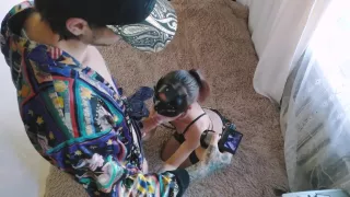 Hot 18 year old slut seduced the photographer and sucked his huge dick