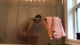18 year old Volleyball player HIDDEN CAMERA glass shower! again! GREAT ASS