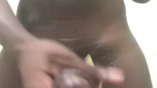 Große bbc Transen zeigen ihr großes Ding