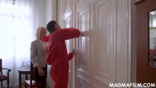 hooters cheating housewife goes down and dirty