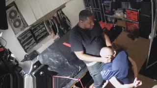 MacPack - Daddy benutzt Welpen in Fußballkleidung