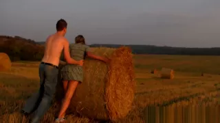 Staggering bombshell begs for fuck