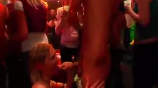 Cuties wishes to fuck the army dancer